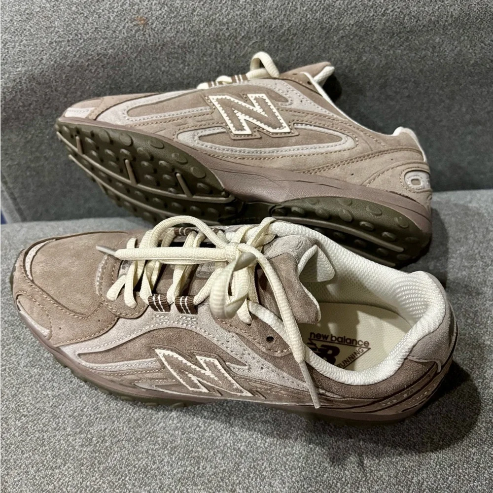 New Balance 204L - Picture 4 of 5